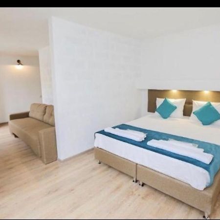 Мини-Отель New Gagra Extérieur photo