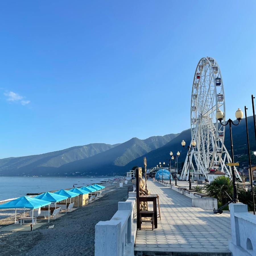 Мини-Отель New Gagra Extérieur photo